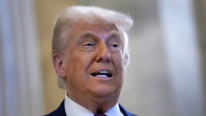 WSJ Seeks to Dismiss Trump Defamation Lawsuit Over Epstein Letter Story