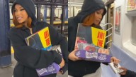 Cardi B vendió su nuevo álbum en el metro de Nueva York: ‘Compre mi disco por 9,99 dólares’