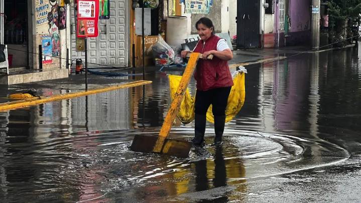 Lluvias generan inundaciones en La Paz; cerca de 500 familias resultaron afectadas