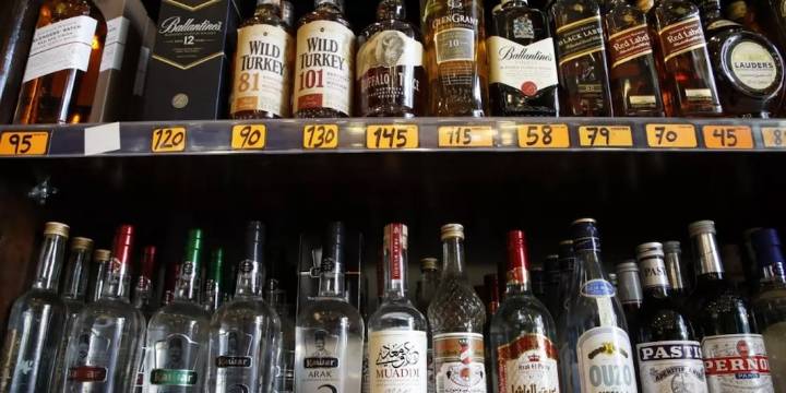 Ley seca: Comisión de Constitución vota hoy eliminar restricción de venta de alcohol en elecciones
