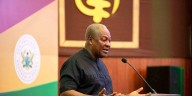 Deportados por EE.UU. a país africano son devueltos a sus países de origen