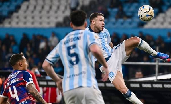 Dura derrota de Racing en Avellaneda: cayó 2 a 0 con Unión de Santa Fe