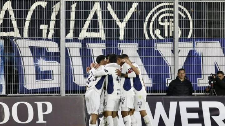 Videos: Independiente Rivadavia hizo historia y clasificó a las semifinales de la Copa Argentina
