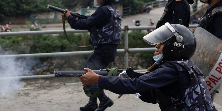 Nepal restableció el acceso a redes sociales tras las violentas protestas que dejaron al menos 19 muertos