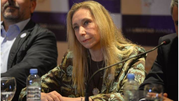 La oposición avanzó con el dictamen para interpelar a Karina Milei por coimas en Andis