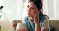 7 Teas to Help Relieve Headaches Naturally