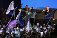 En mitin casi vacío, Milei cierra campaña rumbo a comicios legislativos