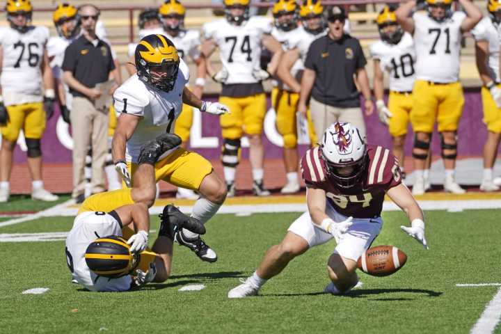 Cobbers play 'mad' to earn dramatic bounce-back victory against Gustavus