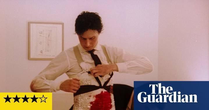 Afternoons of Solitude review – toe-to-toe with the bravado of bullfighting