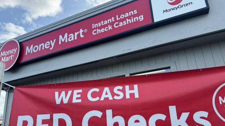 Alaskans are receiving $1,000 checks. Here's why