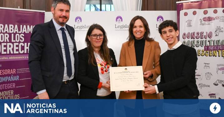 La Legislatura distinguió un programa donde los adolescentes son valorados para elaborar políticas públicas
