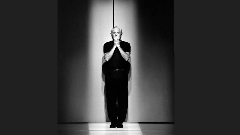 Sepultan a Giorgio Armani en ceremonia privada