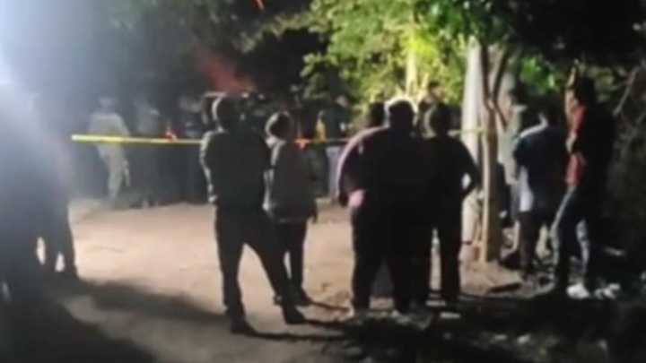 Hombre Encontrado Sin Vida por Sus Propios Familiares Dentro de Canal Bajo de Ciudad Obregón