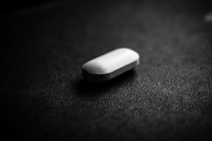 Eli Lilly: New Orforglipron Data In Focus As Commercial Business Outperforms (NYSE:LLY)