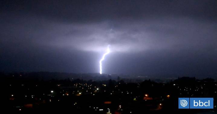 Emiten Alerta Meteorológica por tormentas eléctricas en zonas de la región Metropolitana