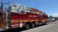 Investigan incendio en Feather Pine: fallece un anciano en la vivienda devastada