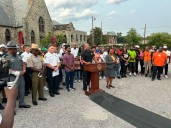 Moore and Scott affirm state-city partnership on community walk