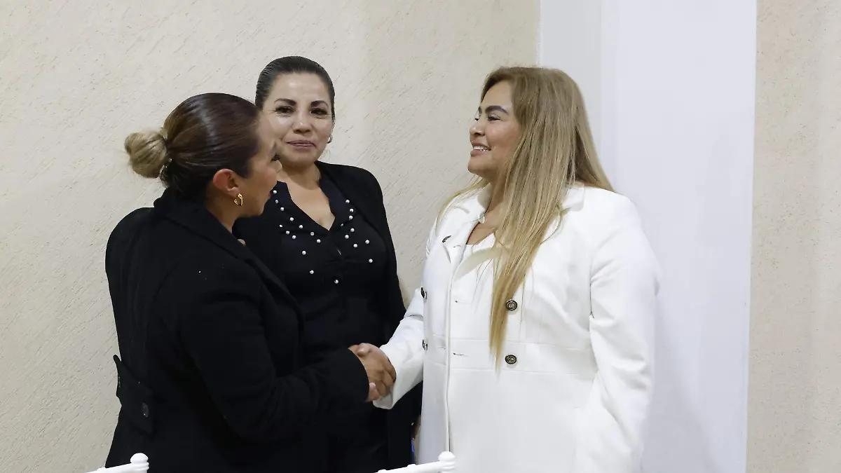 La magistrada Erika Icela Castillo se reunió con vecinos de Toluca
