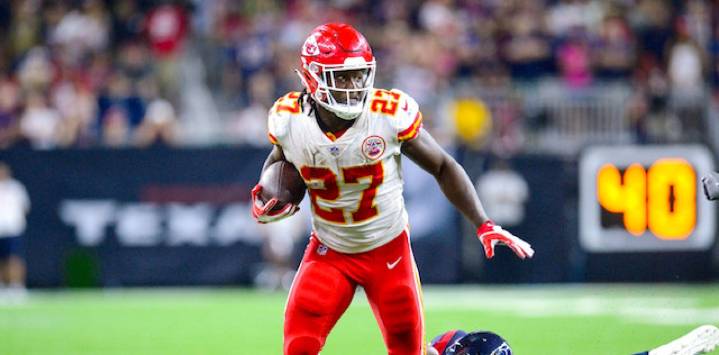 Sneaky Starts, Pivot Plays, and Waiver Wire Stashes for Week 4 Fantasy Football (2025)