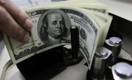 Tensión con el dólar oficial: cotiza por encima del techo de la banda