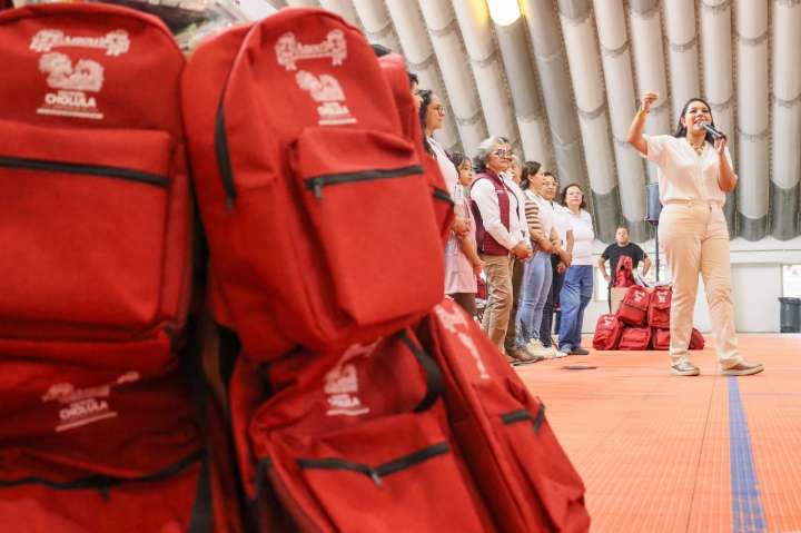 Entrega Tonantzin Fernández mochilas y kits escolares a menores de CAIC’s y preescolares públicos