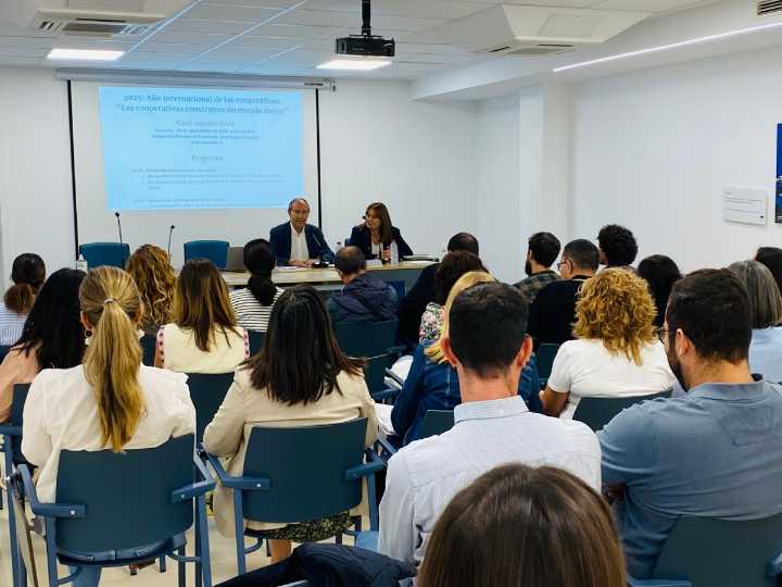 El Gobierno de Castilla-La Mancha pone en valor la fortaleza del movimiento cooperativoen la provincia de Albacete