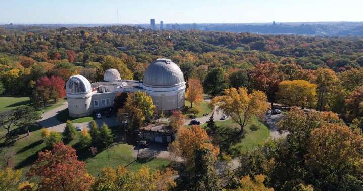 Meteorological vs. astronomical seasons