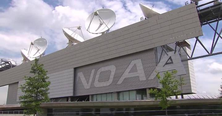 Senate Democrats aim to restore NOAA's billion-dollar disaster database