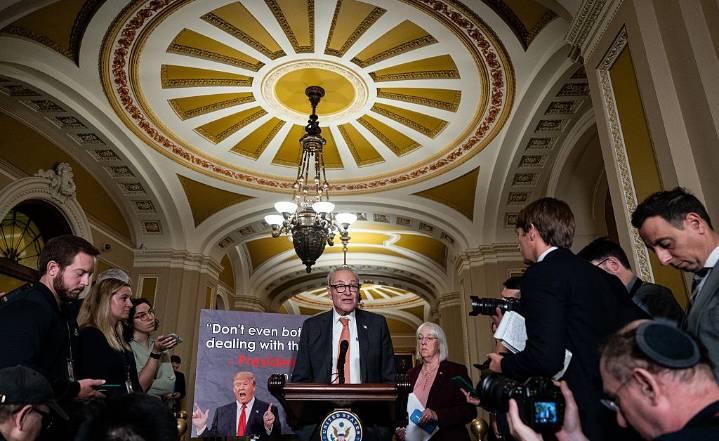 Democrats Make Counteroffer as Shutdown Looms