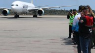(+Imágenes) Arribó al país el vuelo número 64 con 286 connacionales mediante el Plan Vuelta a la Patria