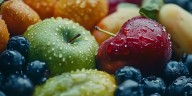 Cuáles son las frutas que pueden conservarse en el congelador y aquellas que es mejor mantenerlas naturales