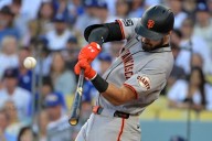 Deadspin | Giants, with faintest wild-card hopes, in must-win situation vs. Dodgers