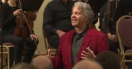 Music community holds benefit concert before Utah violinist's ICE hearing