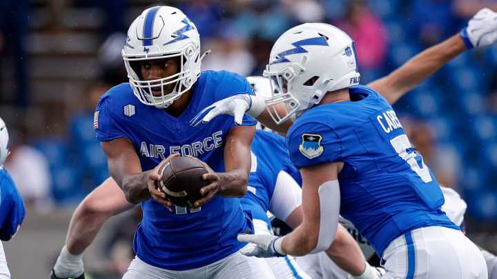 Air Force at Utah State odds, picks and predictions