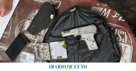 Fueron a allanar un departamento por una estafa y se toparon con un arma y 775 gramos de marihuana