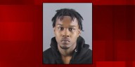 Peoria teen arrested after police find stolen gun, vehicle crashed into light pole