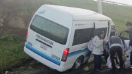 Dos Hombres y una Mujer Roban Combi del Transporte Público con Pasajeros A Bordo en Tlaxcala