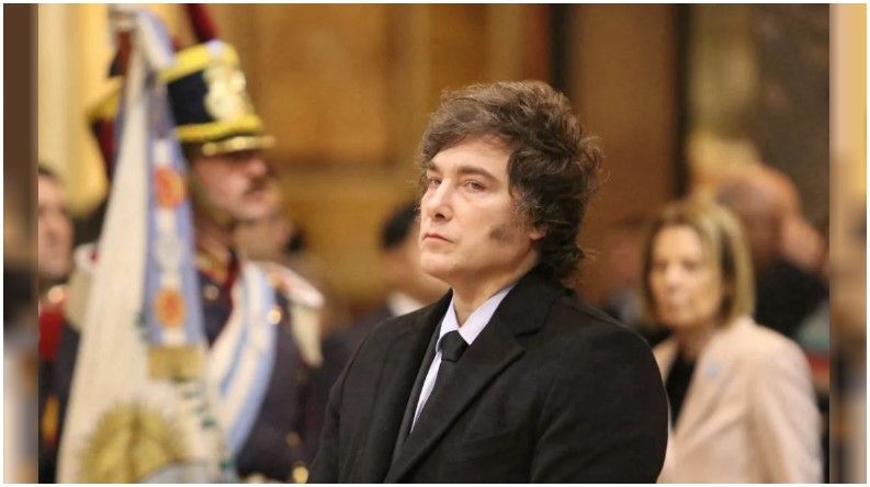 El superlunes de Javier Milei: mesa política, jura ministerial y cadena nacional por el Presupuesto 2026