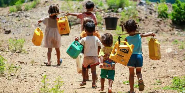 Niños con bajo crecimiento en México a causa de la pobreza