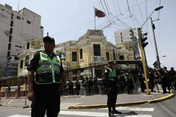 Expolicia venezolano y crimen organizado extranjero en Chile: “Se está creando una nueva banda (…) y va a ser una nueva delincuencia”