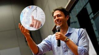 Daniel Quintero presenta su segunda propuesta de campaña: medicina prepagada para todos los maestros