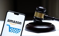 Amazon enfrenta juicio por presunto engaño que obligaba a las personas a suscribirse a Prime