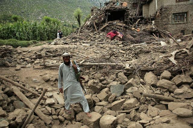 ONU expresa consternación por terremoto en Afganistán que deja más de 800 muertos