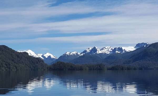 Un lago paradisíaco queda en Neuquén y tiene acceso gratis: cómo llegar