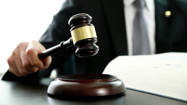 Un empleado recibe por error  $165 millones y podría enfrentar cargos de hurto por hallazgo