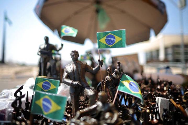 Brazil Supreme Court Justice Fux votes in Bolsonaro trial, could secure majority