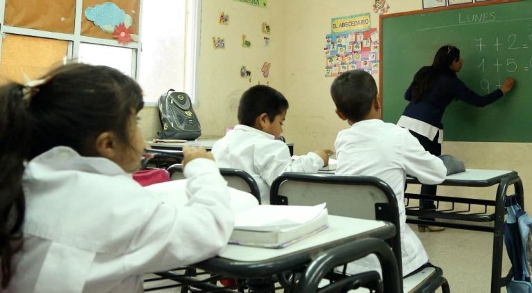 Este jueves 11 no habrá clases por el Día del Maestro