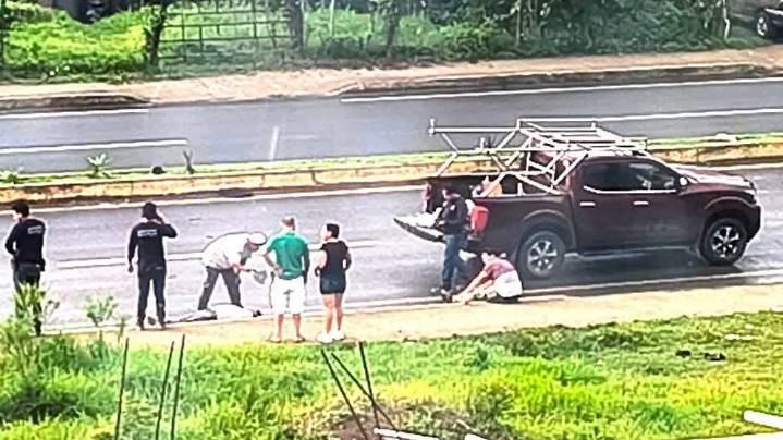 Huejutla: Persona se fractura la cabeza tras presuntamente caerse de camioneta