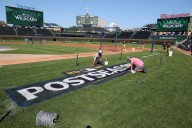 Photos: Chicago Cubs work out at Wrigley Field before the wild