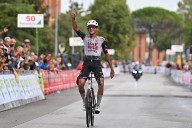 Isaac del Toro gana el Giro della Toscana 2025 y hace historia para el ciclismo mexicano